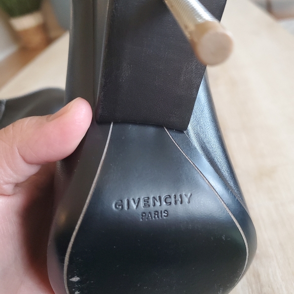 Givenchy Lace Up / Gladiator Heels - Picture 9 of 9